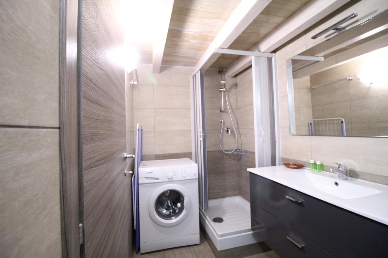 Modern Loft Apartment Roma Rom bilde